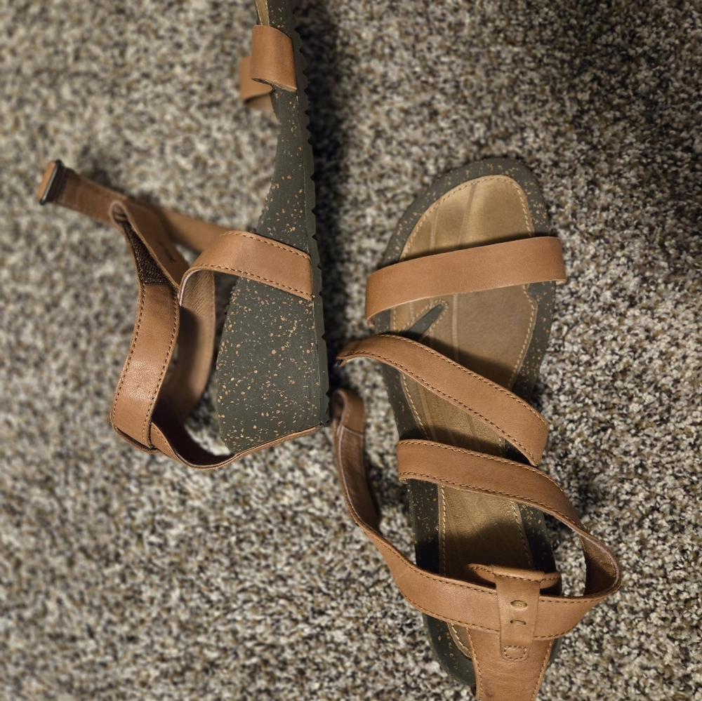 Teva 8.5 Sandals